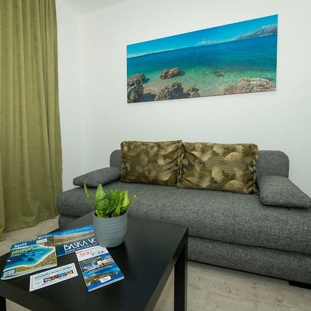 Apartmani Spiline - Mia Baška Voda Εξωτερικό φωτογραφία