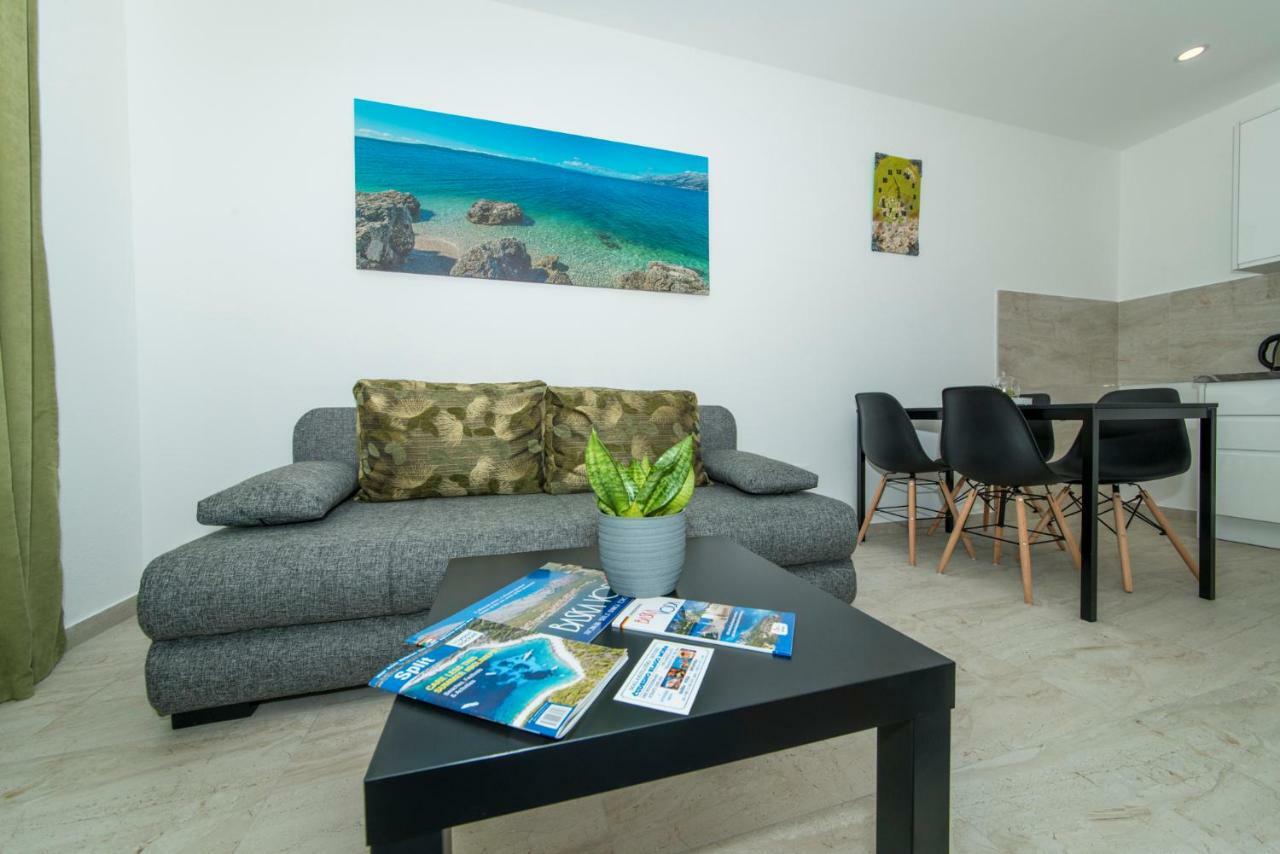 Apartmani Spiline - Mia Baška Voda Εξωτερικό φωτογραφία