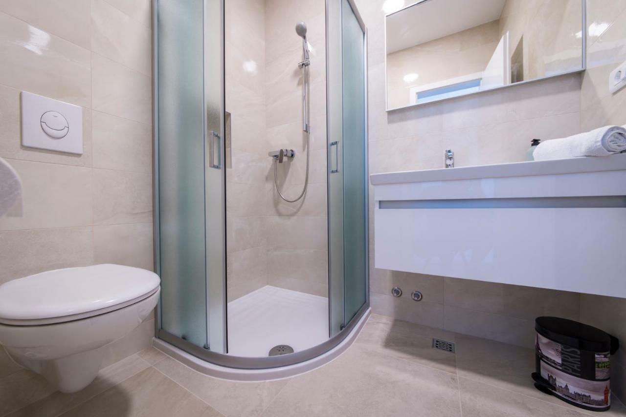 Apartmani Spiline - Mia Baška Voda Εξωτερικό φωτογραφία