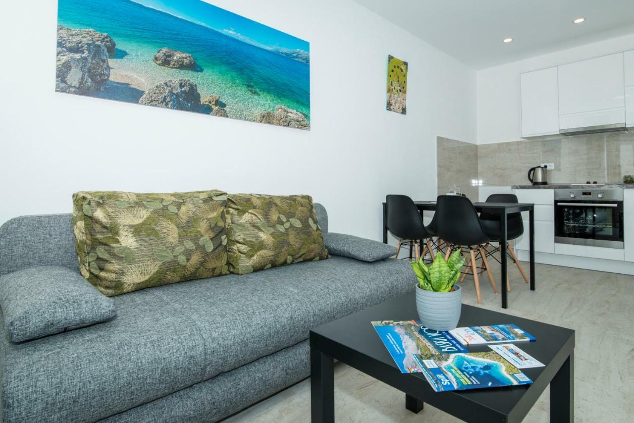 Apartmani Spiline - Mia Baška Voda Εξωτερικό φωτογραφία