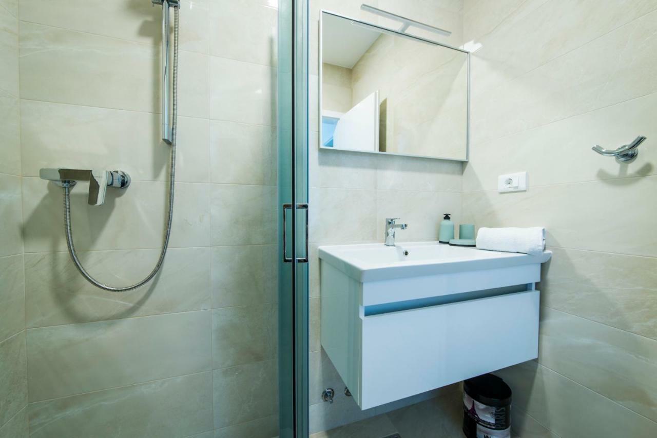 Apartmani Spiline - Mia Baška Voda Εξωτερικό φωτογραφία